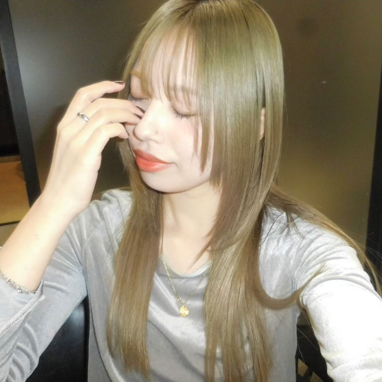 加藤瑛里奈